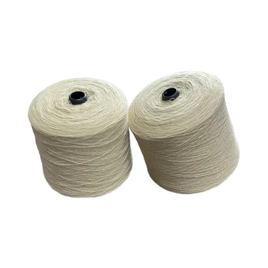 ニット用染色紡績 70 リヨセル + 30 ウール 40 年代ブレンド糸